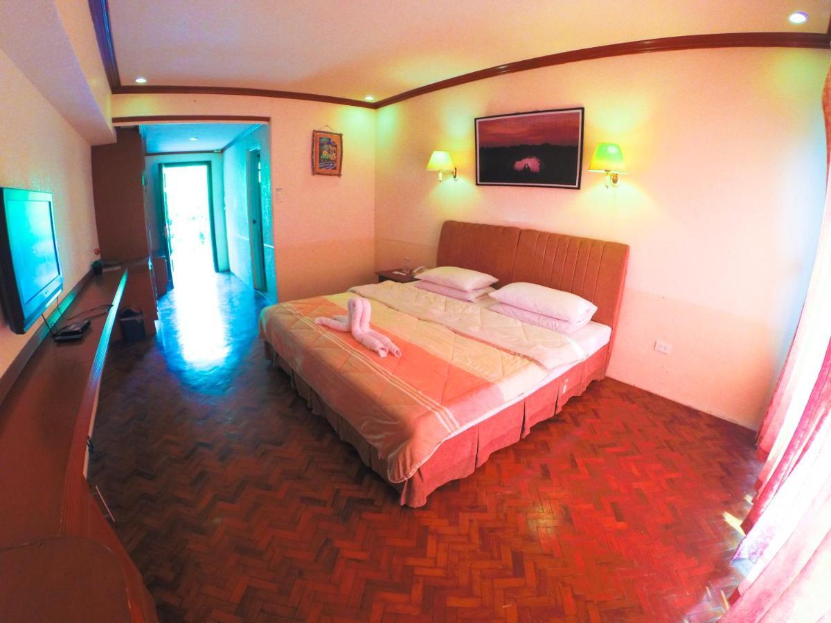 Pangil Beach Resort Currimao Екстериор снимка